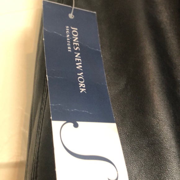 Jones New York Signature Leather Pencil Skirt - Picture 7 of 7